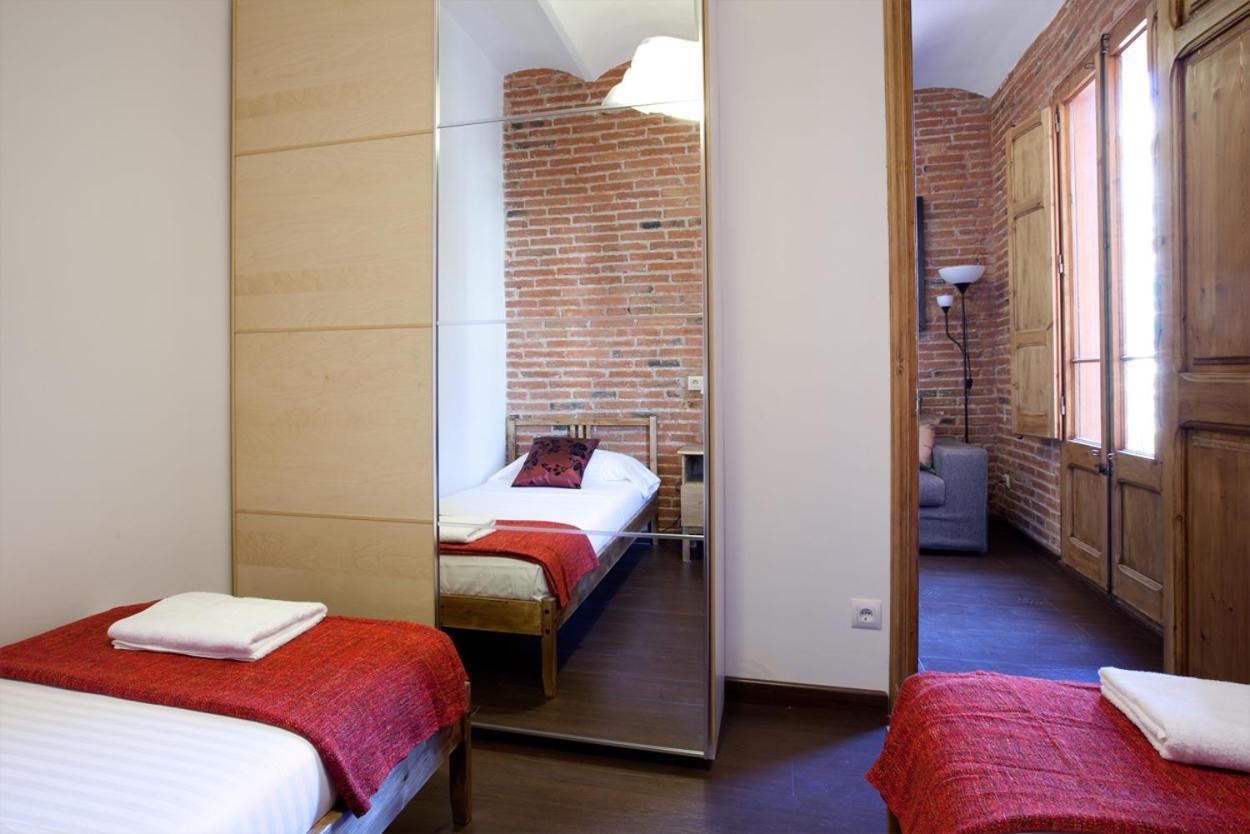 2-Bedroom Apartment For Families Barcelona Exterior foto