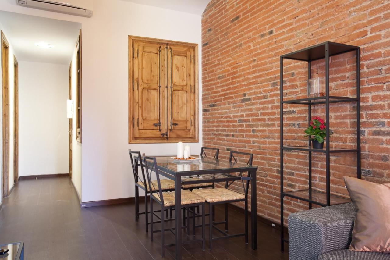 2-Bedroom Apartment For Families Barcelona Exterior foto